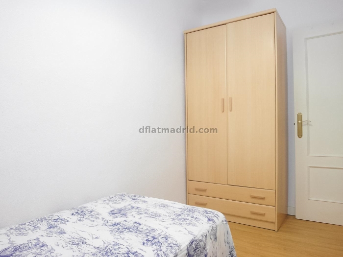 Apartamento Céntrico en Chamberi de 3 Dormitorios #1813 en Madrid