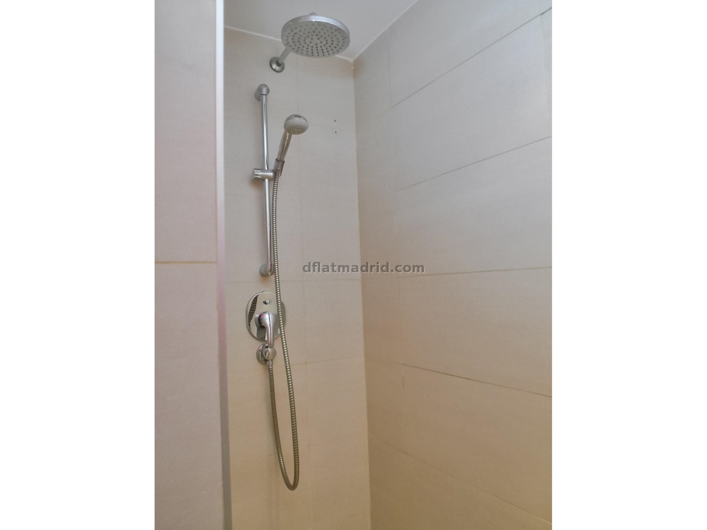 Spacious Apartment in Chamartin of 3 Bedrooms with terrace #1818 in Madrid