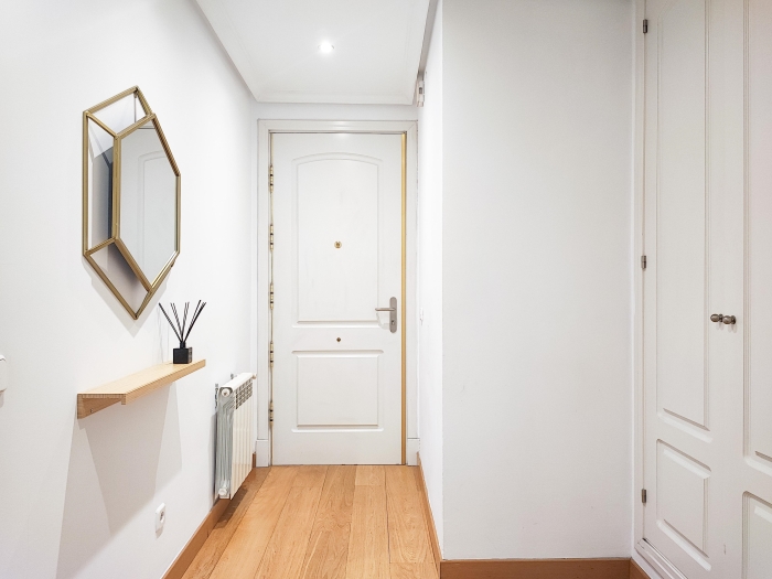 Apartamento en Chamberi de 3 Dormitorios #1838 en Madrid