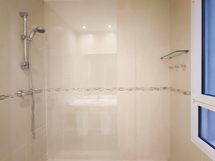 Apartamento en Chamberi de 3 Dormitorios #1838 en Madrid