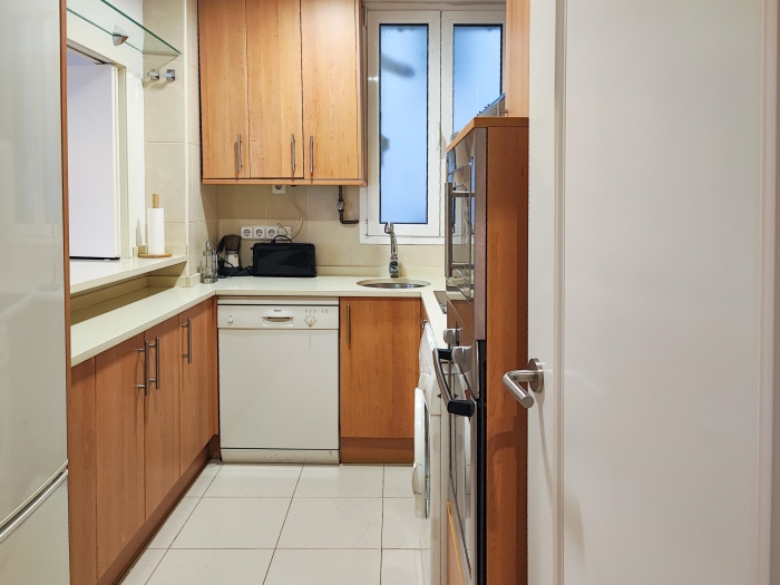 Apartamento en Chamberi de 3 Dormitorios #1838 en Madrid