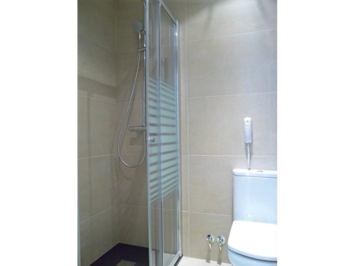 Apartamento Luminoso en Chamartin de 1 Dormitorio #728 en Madrid
