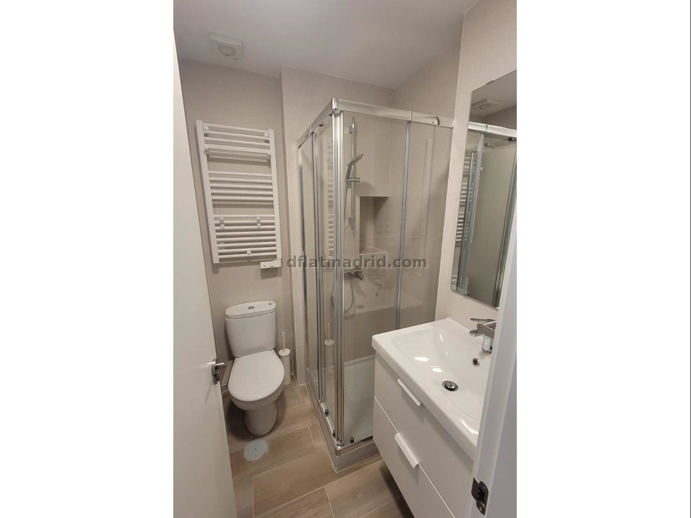 Apartamento con terraza en Salamanca de 2 Dormitorios #1850 en Madrid