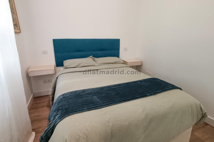 Apartamento luminoso en Centro de 2 Dormitorios #1908 en Madrid