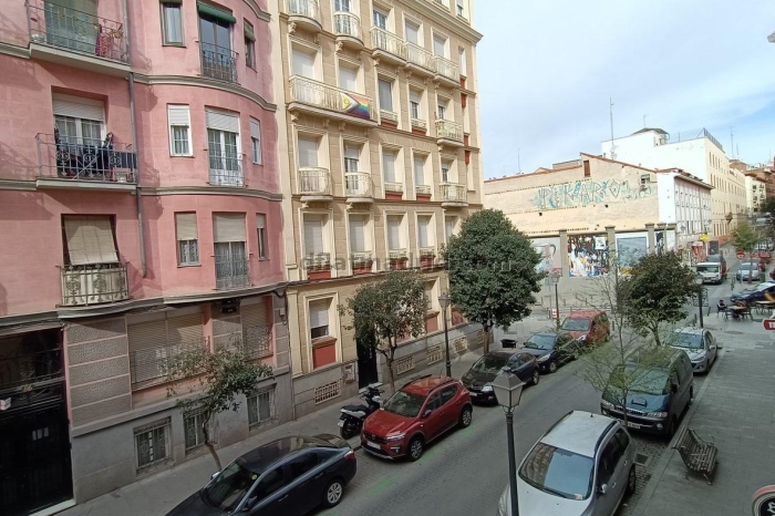 Apartamento luminoso en Centro de 2 Dormitorios #1908 en Madrid