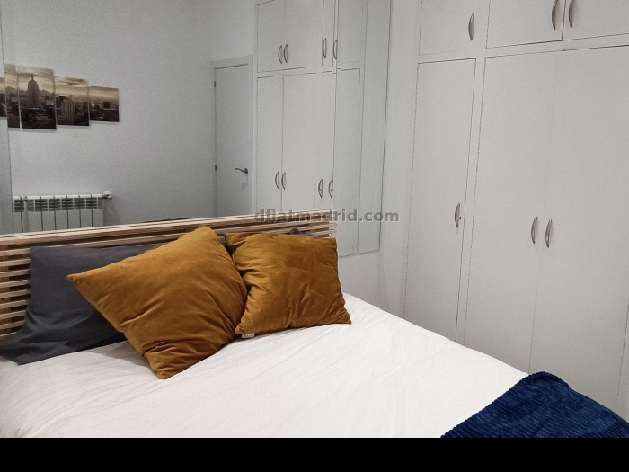 Apartamento Tranquilo en Tetuan de 1 Dormitorio #1916 en Madrid