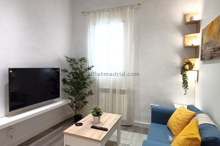 Apartamento Tranquilo en Tetuan de 1 Dormitorio #1916 en Madrid