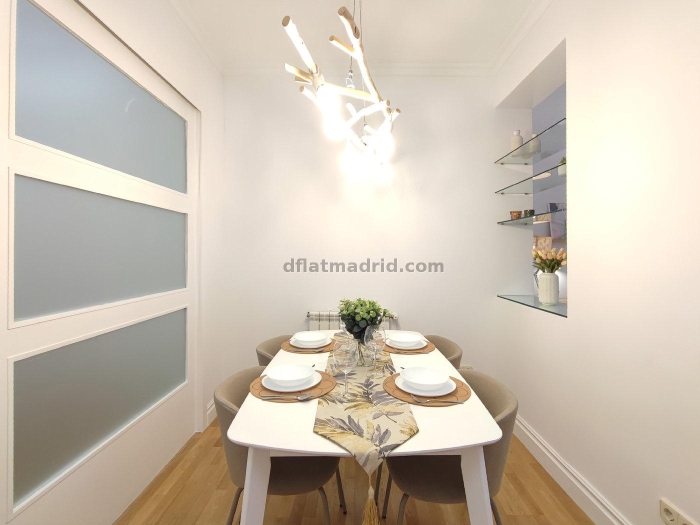 Apartamento en Chamberi de 2 Dormitorios #1941 en Madrid