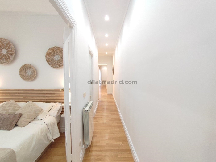 Apartamento en Chamberi de 2 Dormitorios #1941 en Madrid