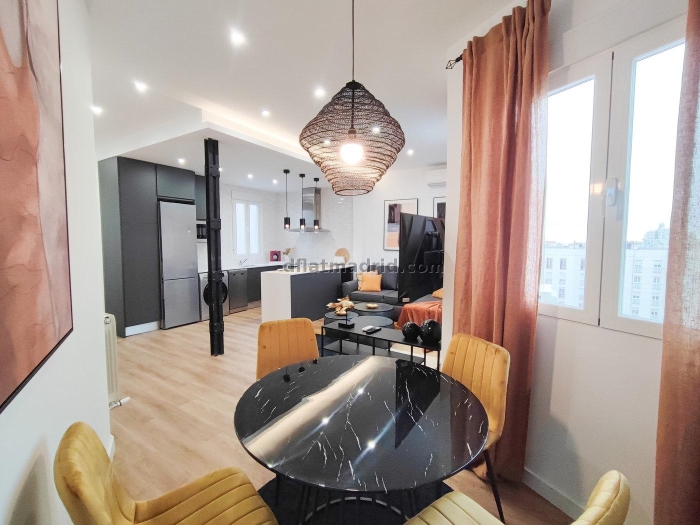 Apartamento en Chamberi de 1 Dormitorio #1957 en Madrid