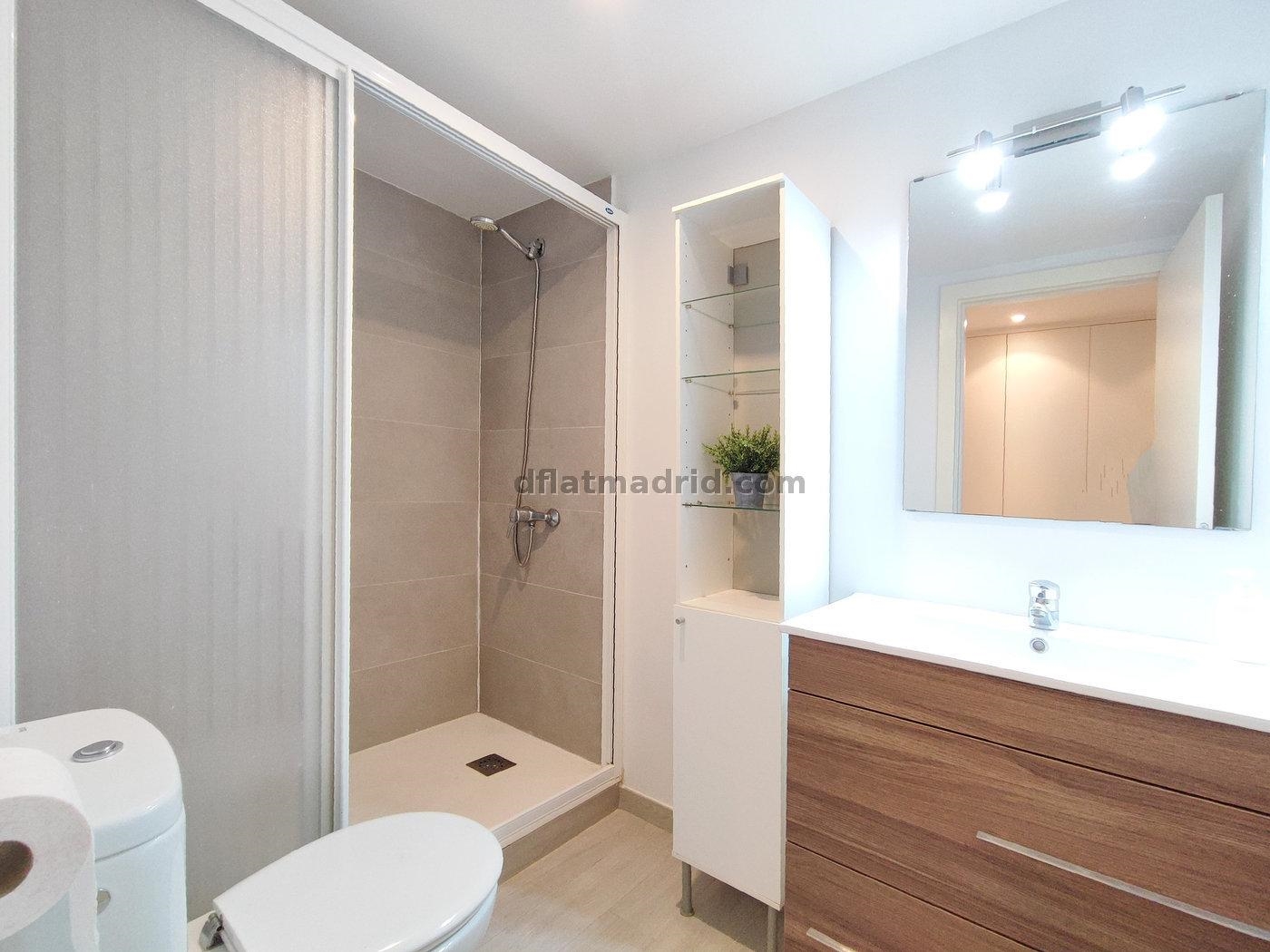 Apartamento Acogedor en Tetuan de 1 Dormitorio #1956 en Madrid