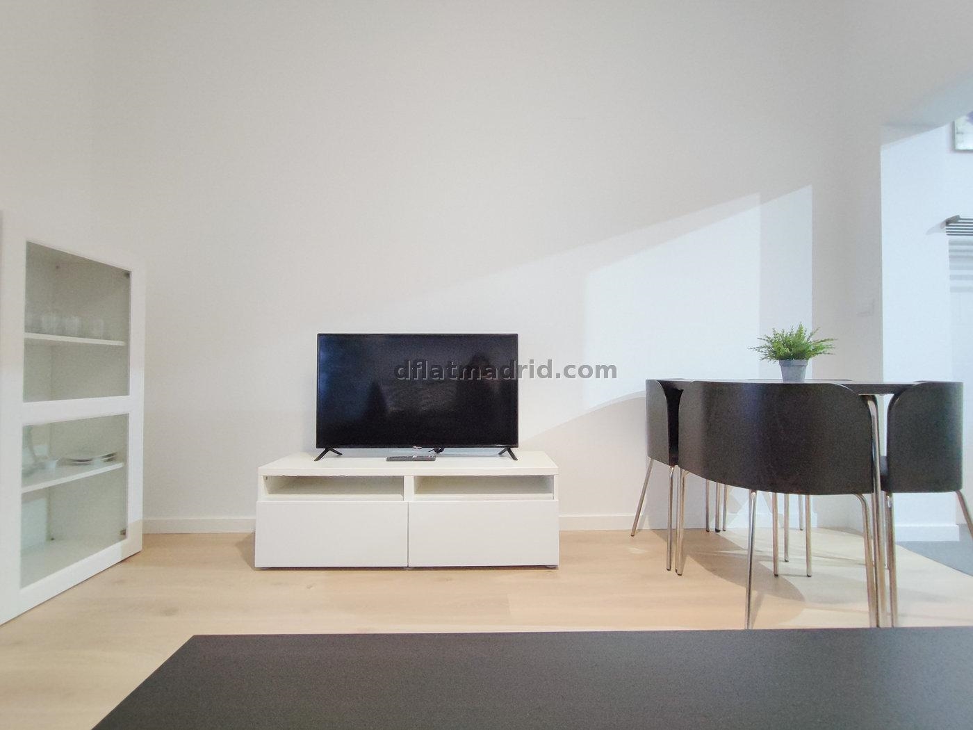 Apartamento Acogedor en Tetuan de 1 Dormitorio #1956 en Madrid