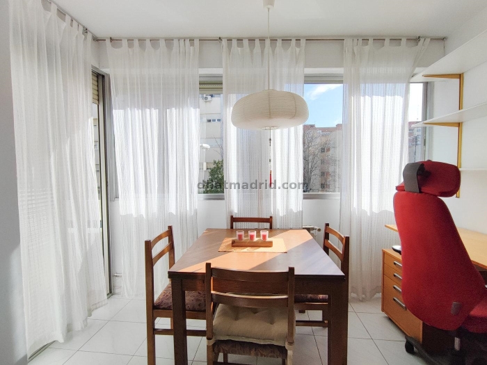 Apartamento Luminoso en Hortaleza de 2 Dormitorios #1571 en Madrid
