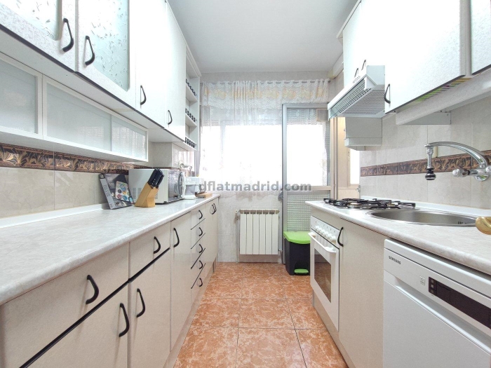 Apartamento Luminoso en Hortaleza de 2 Dormitorios #1571 en Madrid