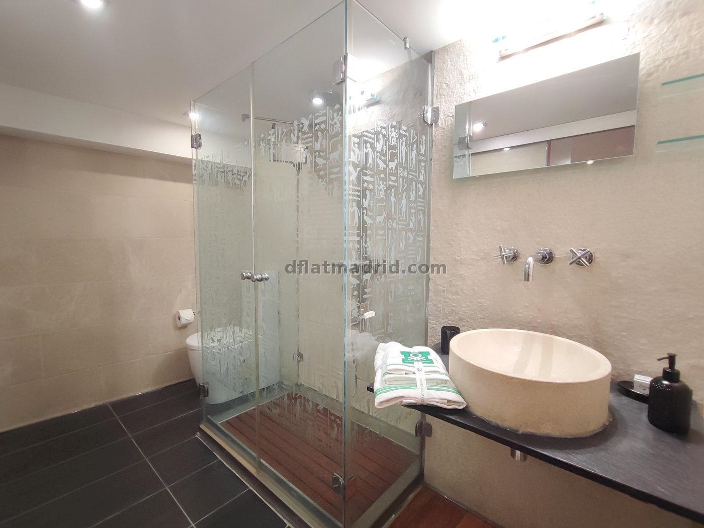 Cosy Apartment in Principe Pio of 1 Bedroom #1963 in Madrid
