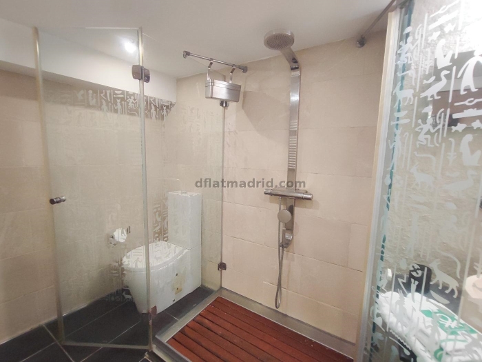 Cosy Apartment in Principe Pio of 1 Bedroom #1963 in Madrid