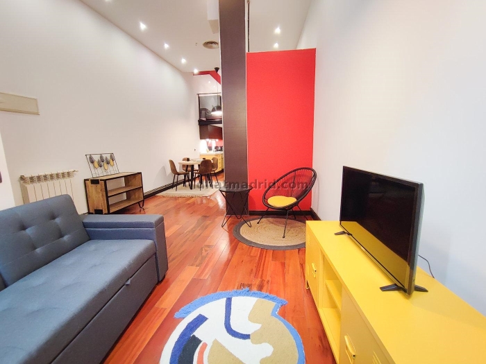 Cosy Apartment in Principe Pio of 1 Bedroom #1963 in Madrid