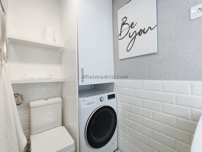 Cosy Apartment in Arganzuela of 1 Bedroom #1954 in Madrid