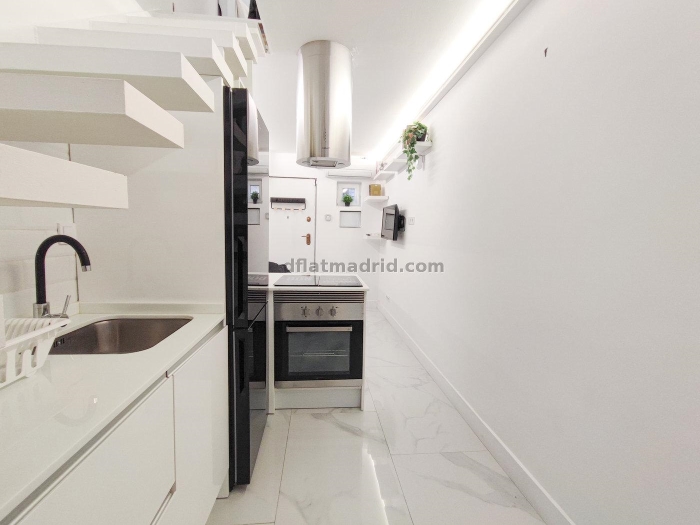 Cosy Apartment in Arganzuela of 1 Bedroom #1954 in Madrid