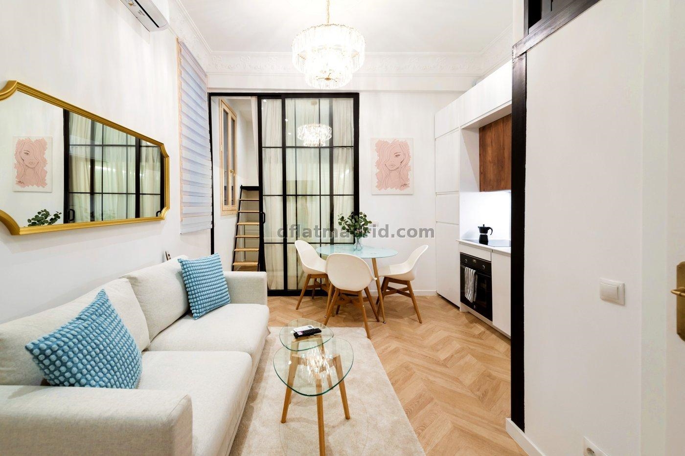 Quiet Apartment in Centro of 2 Bedrooms #1962 in Madrid