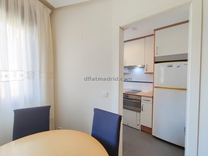 Apartamento Luminoso en Arganzuela de 1 Dormitorio #1976 en Madrid