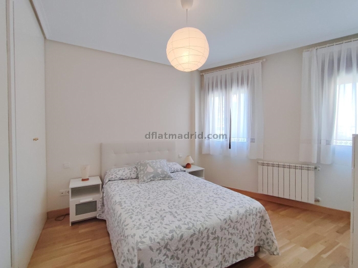 Apartamento Luminoso en Arganzuela de 1 Dormitorio #1976 en Madrid