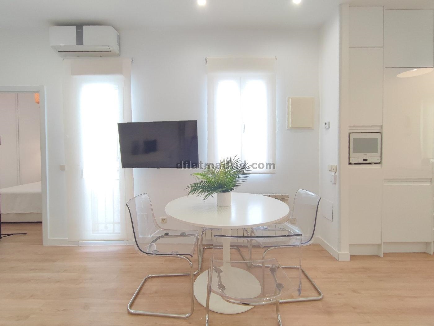 Apartamento en Retiro de 1 Dormitorio #1973 en Madrid