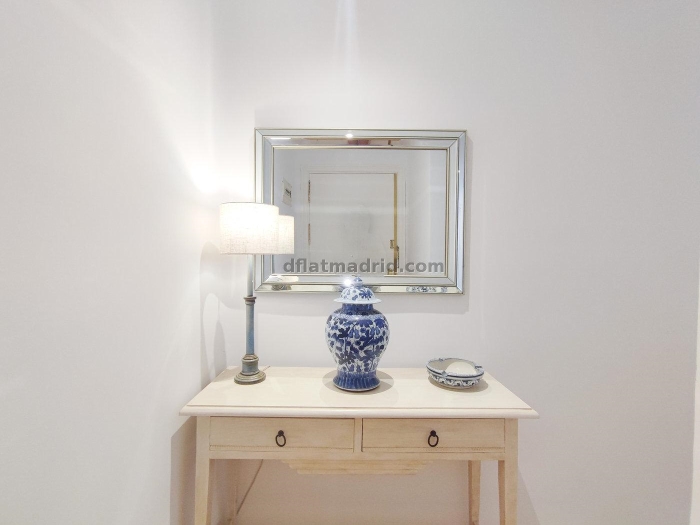 Penthouse of 2 Bedrooms with terrace #1982 in Madrid