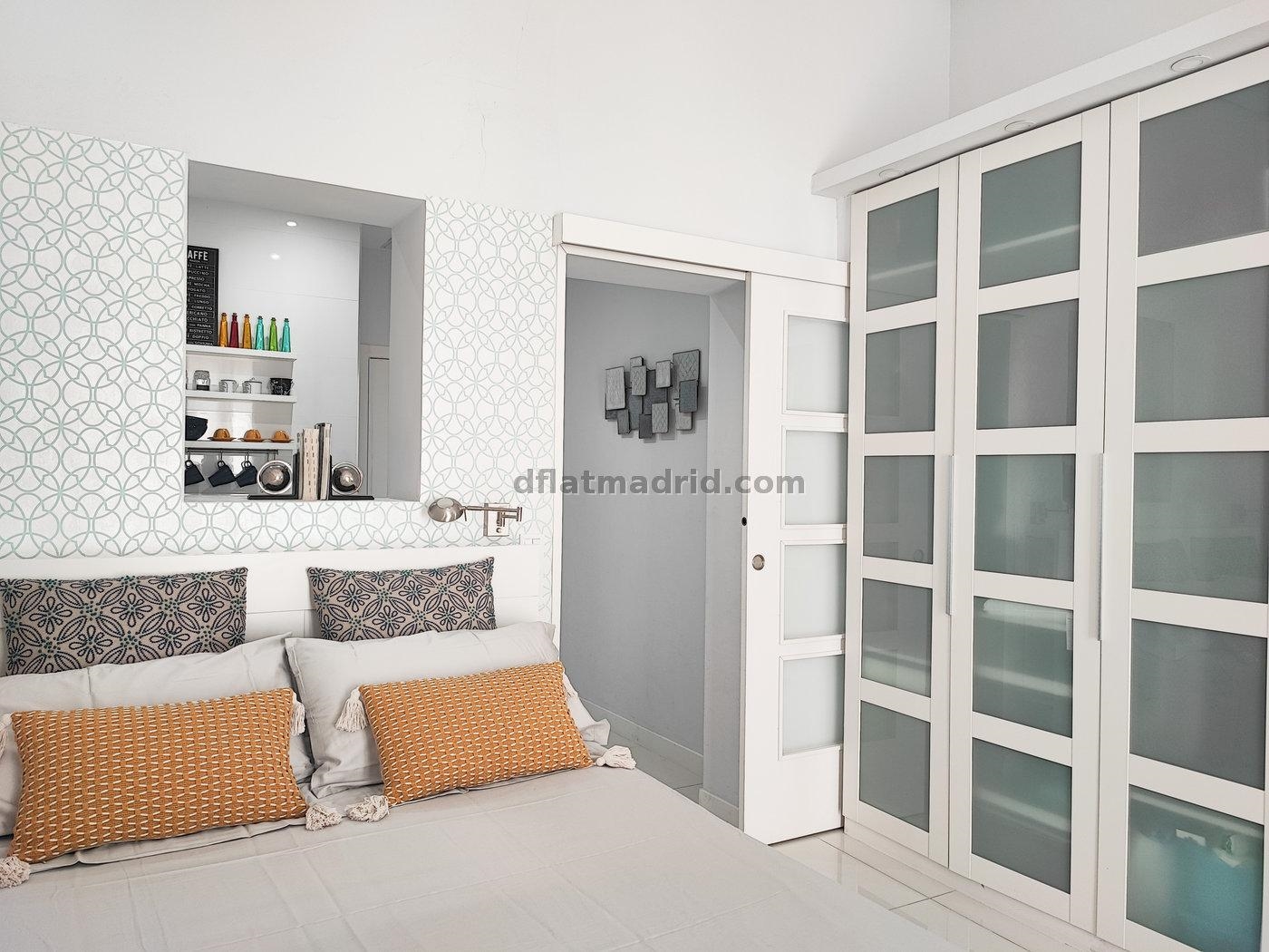 Bright Studio in Centro #1984 in Madrid