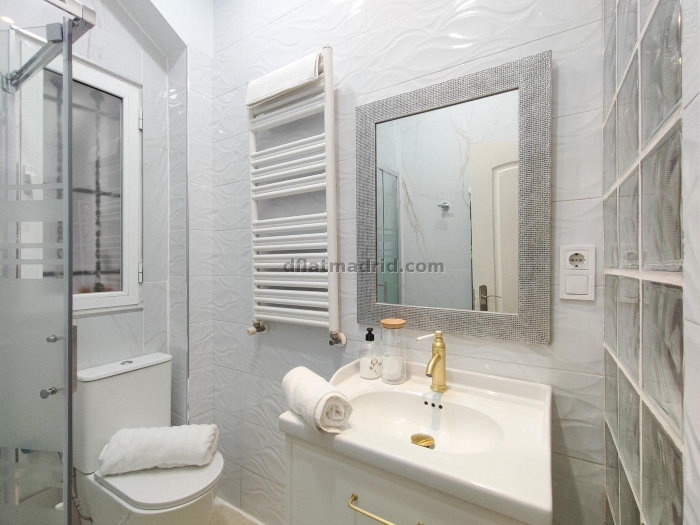 Cosy Apartment in Chamberi of 1 Bedroom #1985 in Madrid