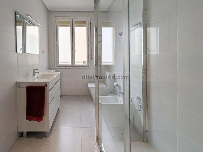 Apartamento en Chamberi de 2 Dormitorios #1989 en Madrid