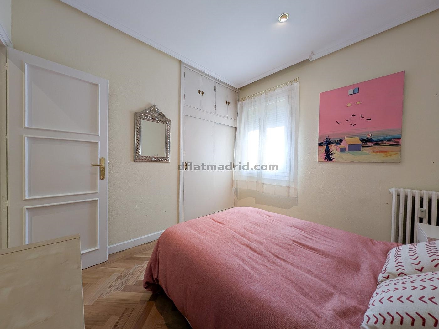 Apartamento en Chamberi de 2 Dormitorios #1989 en Madrid