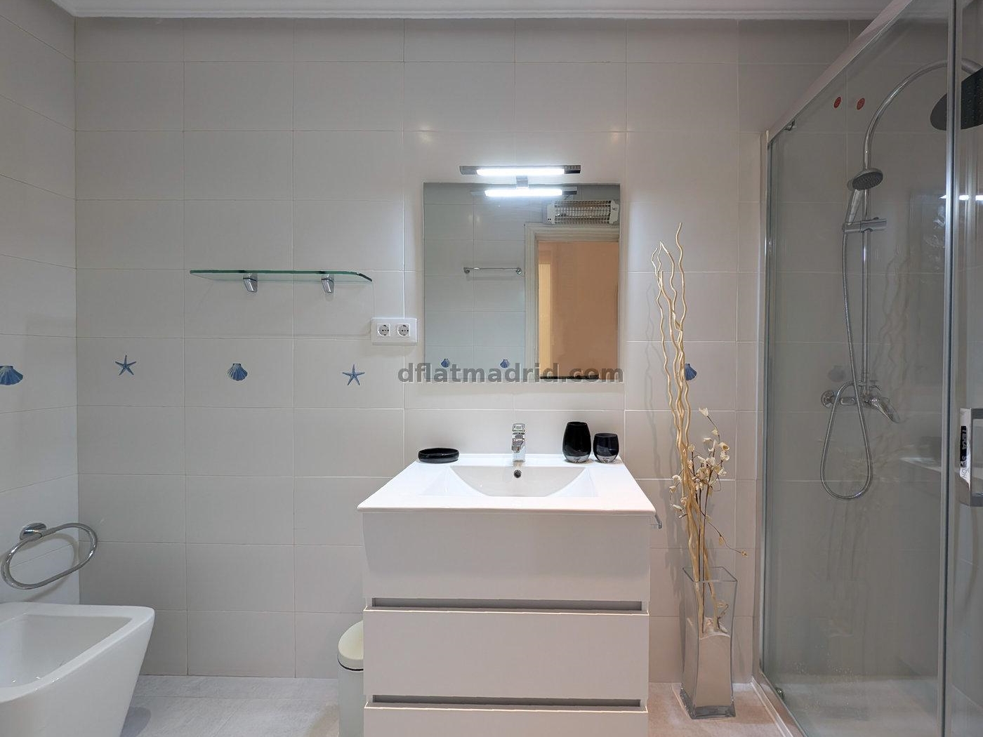 Apartamento en Chamberi de 2 Dormitorios #1989 en Madrid