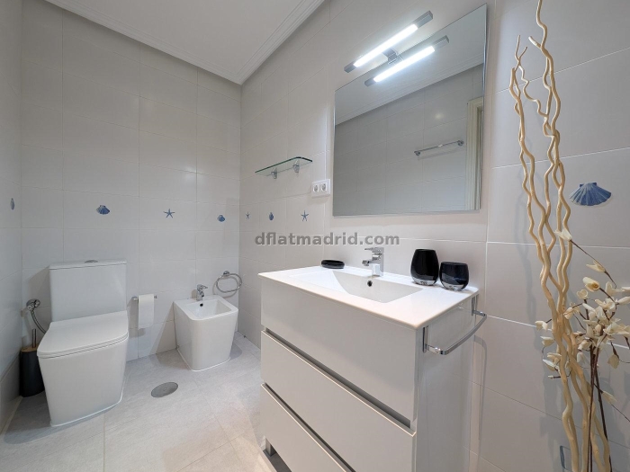 Apartamento en Chamberi de 2 Dormitorios #1989 en Madrid