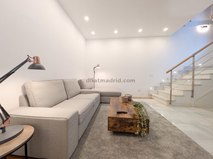Apartamento en Chamberi de 2 Dormitorios #2001 en Madrid