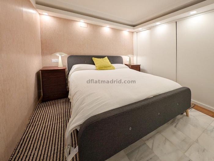 Apartamento en Chamberi de 2 Dormitorios #2001 en Madrid