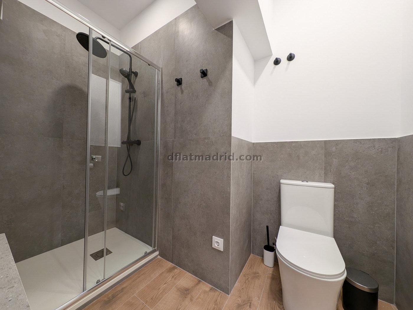 Apartamento en Chamberi de 2 Dormitorios #2001 en Madrid
