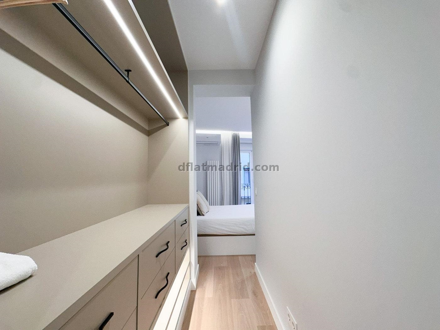 Apartamento Amplio en Centro de 3 Dormitorios #1999 en Madrid