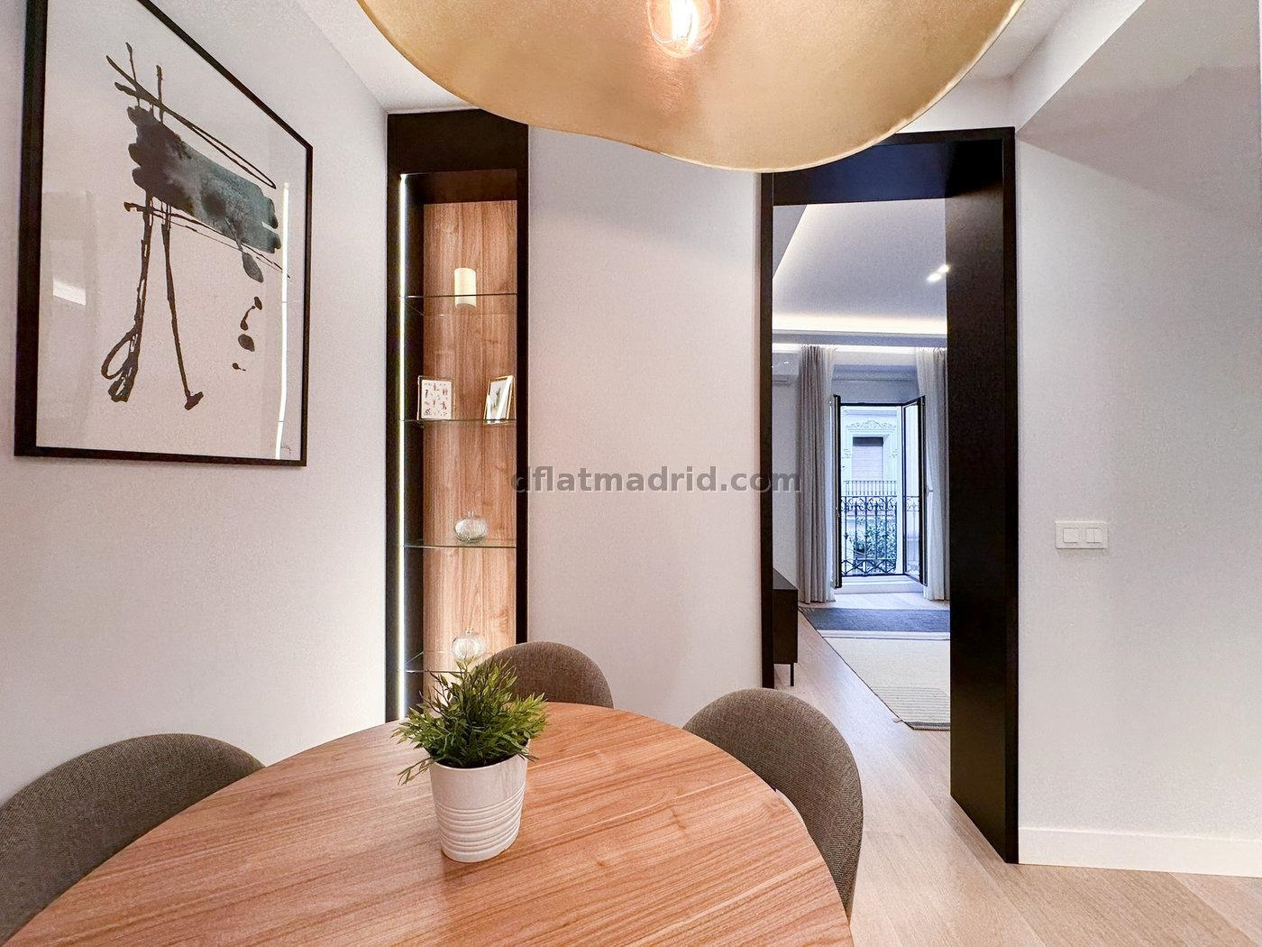 Apartamento Amplio en Centro de 3 Dormitorios #1999 en Madrid