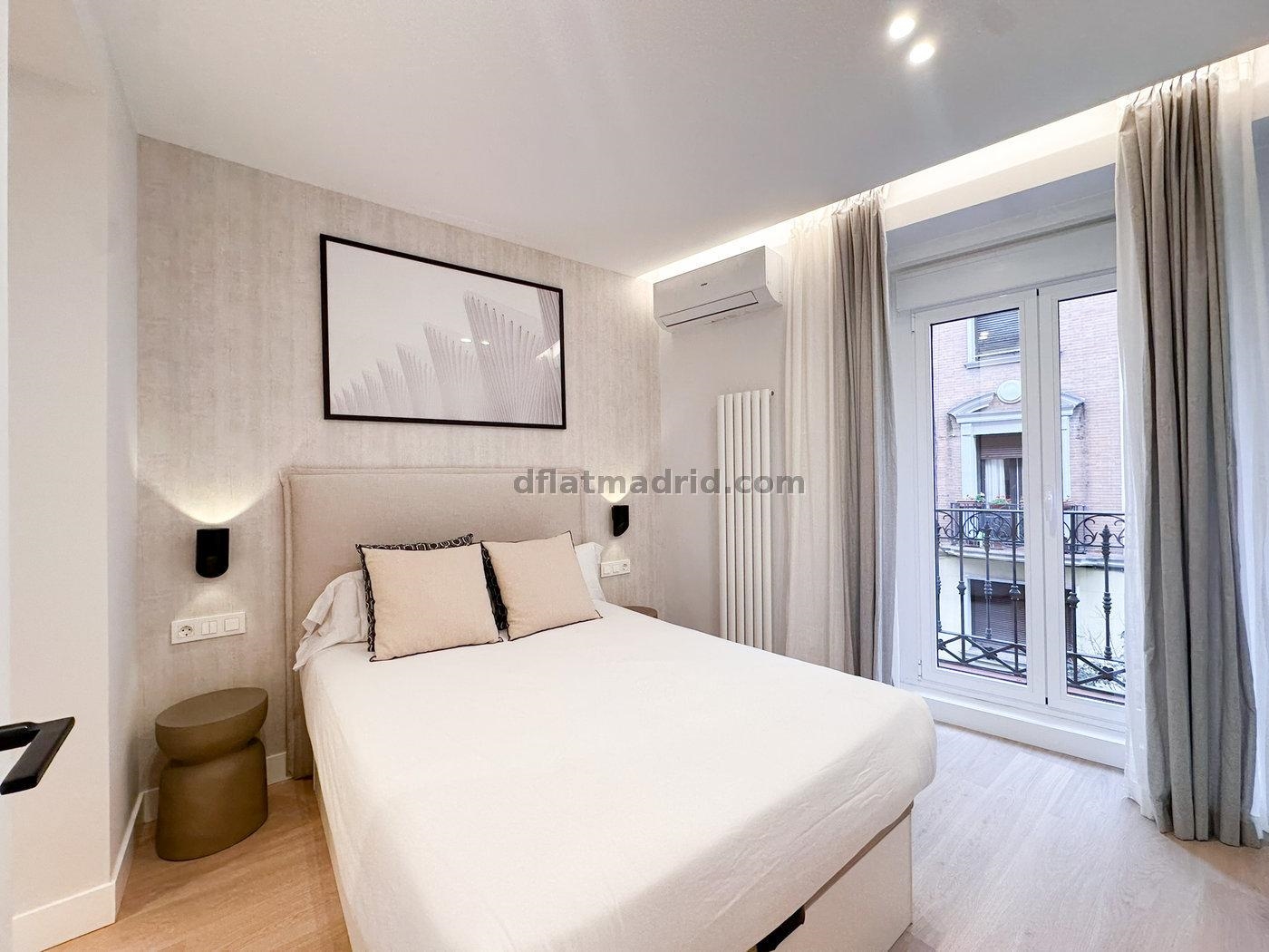 Apartamento Amplio en Centro de 3 Dormitorios #1999 en Madrid
