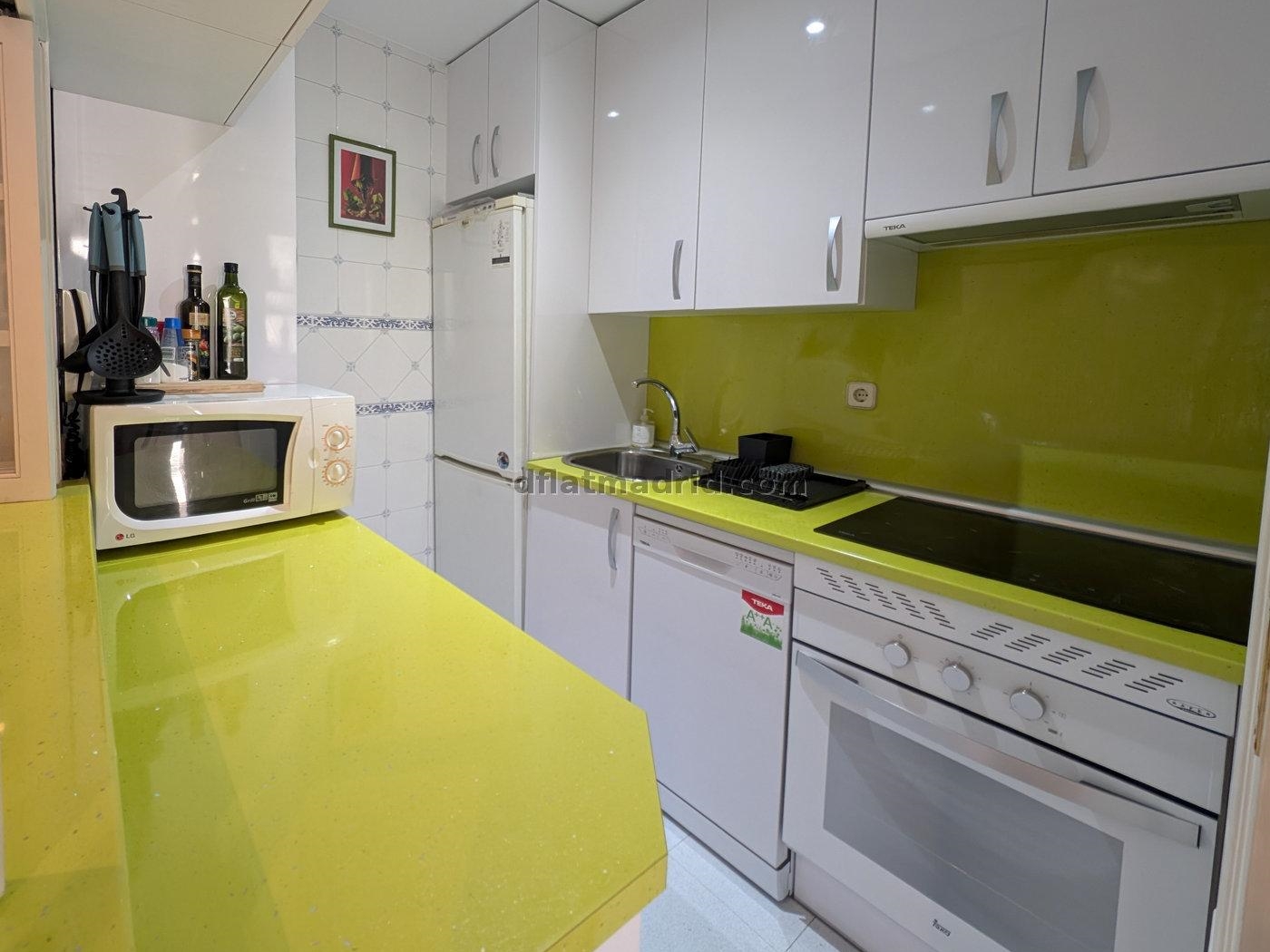 Apartamento Tranquilo en Arganzuela de 2 Dormitorios #1854 en Madrid
