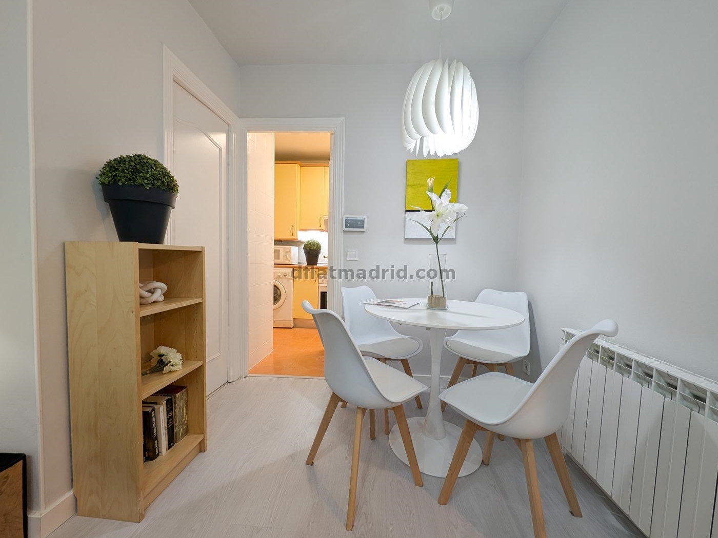 Apartamento Tranquilo en Salamanca de 2 Dormitorios #2002 en Madrid