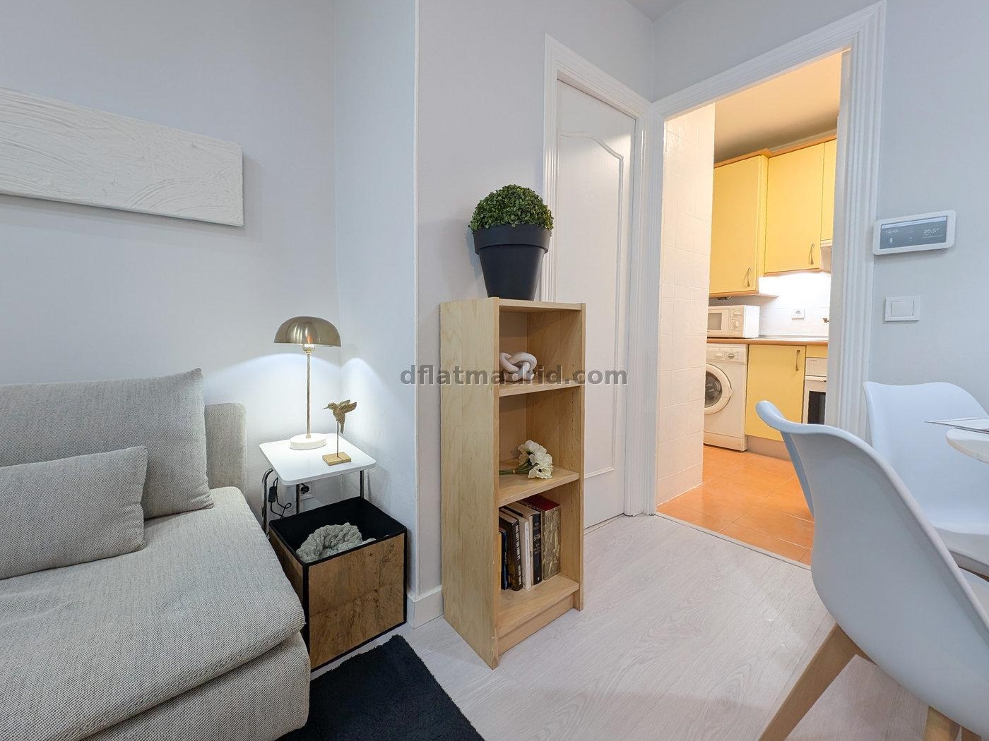 Apartamento Tranquilo en Salamanca de 2 Dormitorios #2002 en Madrid