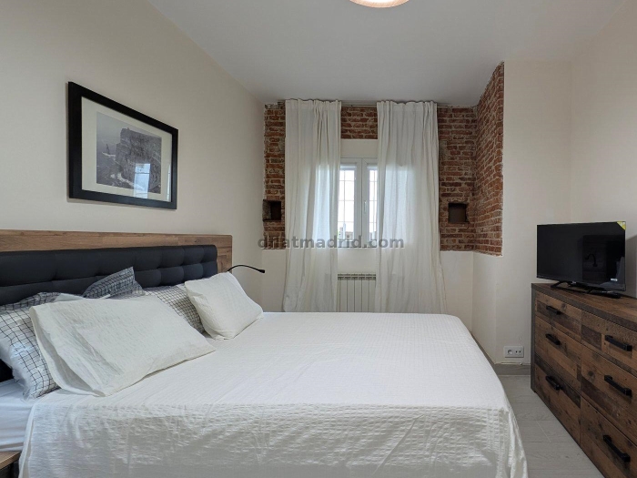 Cosy Apartment in Salamanca of 2 Bedrooms #2003 in Madrid