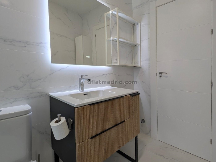 Cosy Apartment in Salamanca of 2 Bedrooms #2003 in Madrid