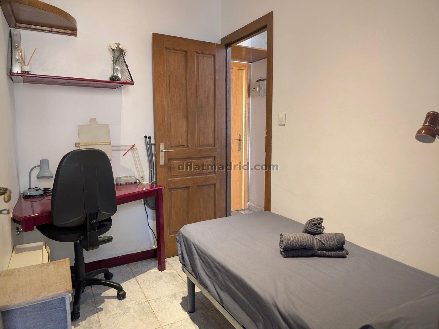 Apartamento con Balcón en Centro Madrid #2004 en Madrid
