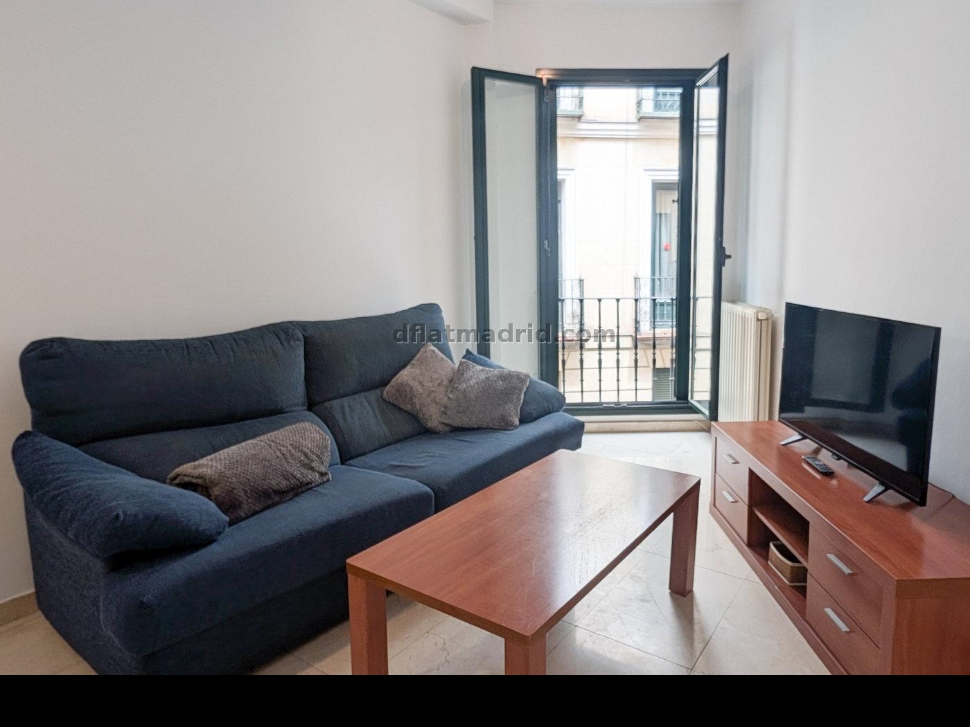 Apartamento en Centro de 1 Dormitorio #2010 en Madrid