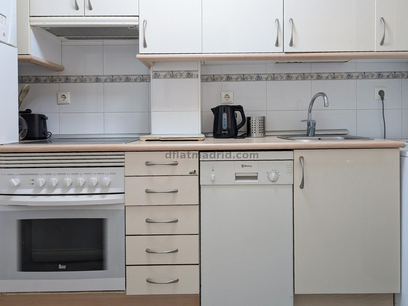 Apartamento en Centro de 1 Dormitorio #2010 en Madrid