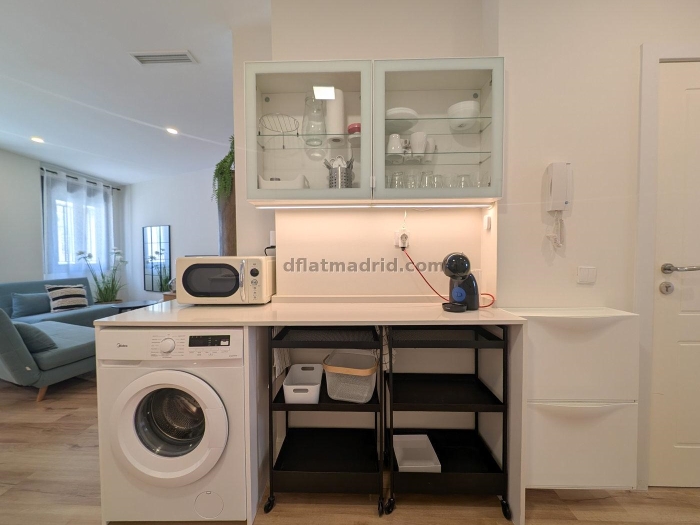 Apartamento luminoso en Tetuan 1 Dormitorio #2012 en Madrid