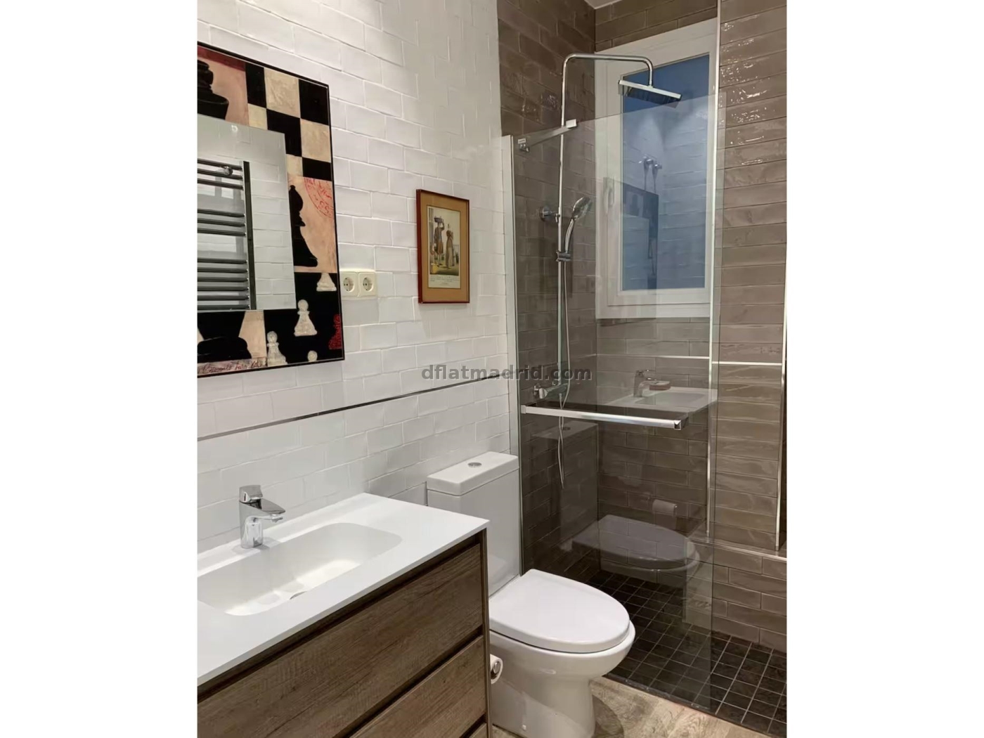 Spacious Apartment in Retiro of 3 Bedrooms #2011 in Madrid